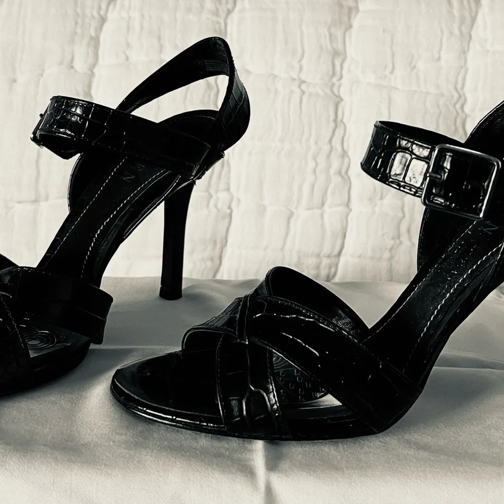 Ralph Lauren Black Genuine Leather Croc Embossed Strappy Heels 8B